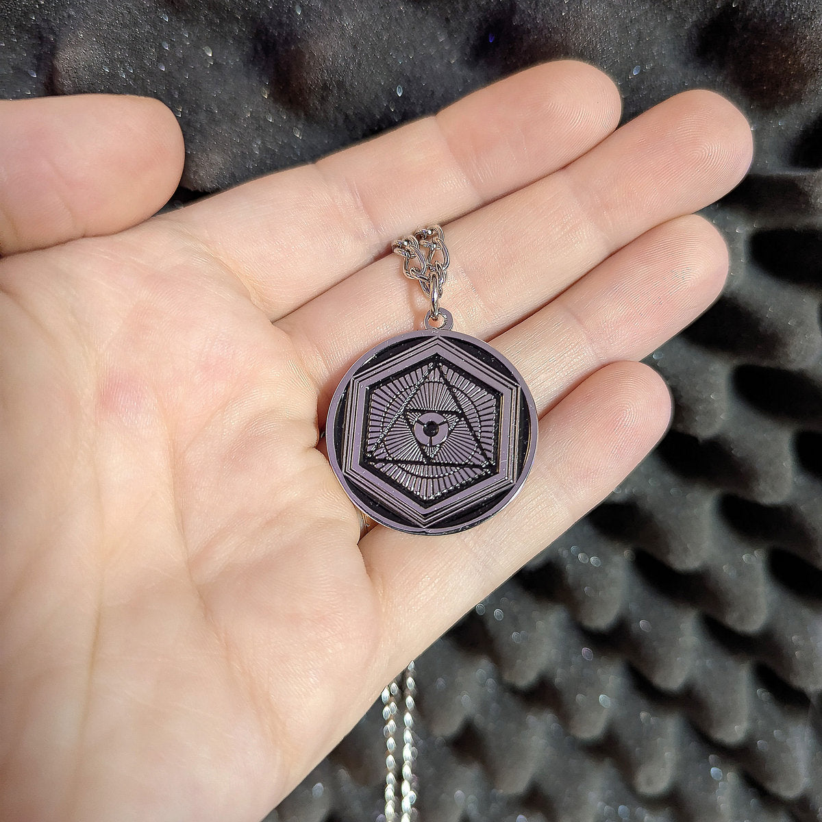 ICON NECKLACE V2